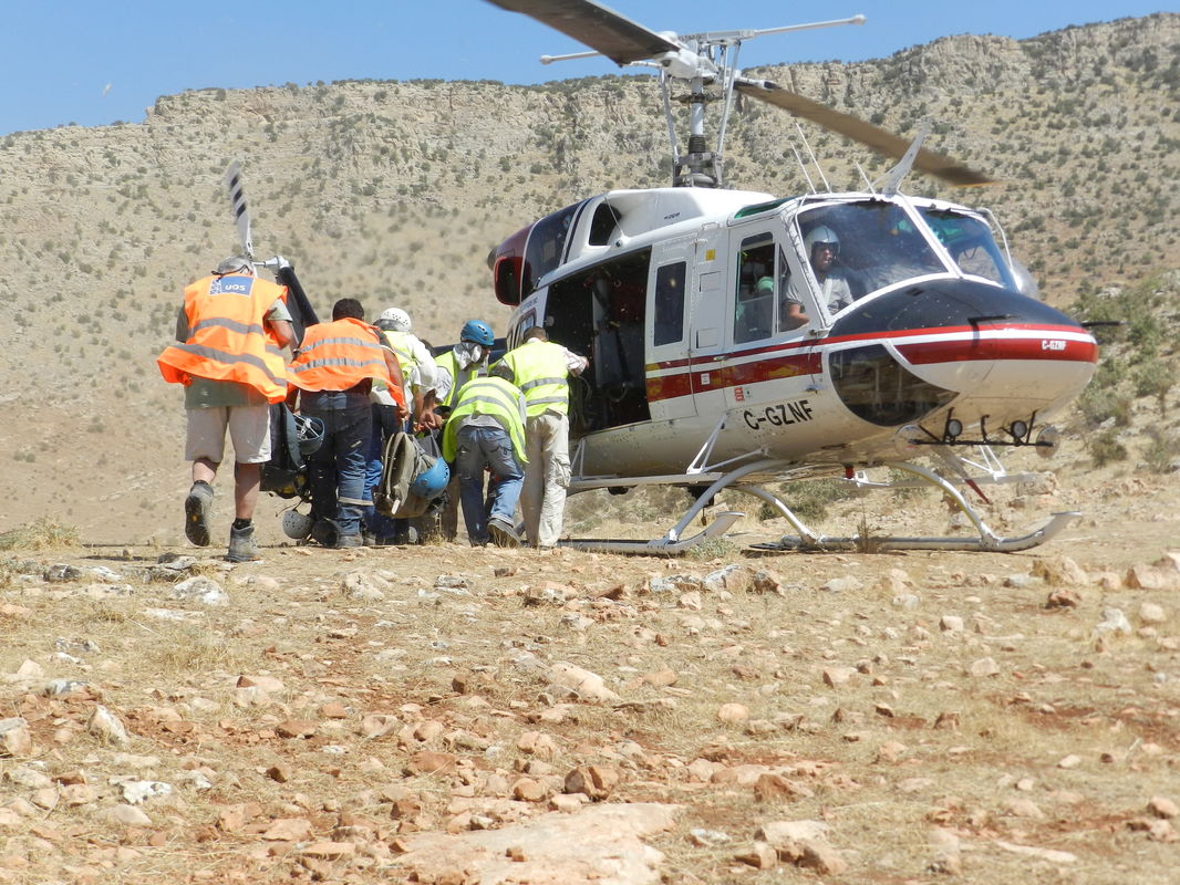 Mountaineer acting as helipad controller, 2D Seismic Operation, Southern Turkey